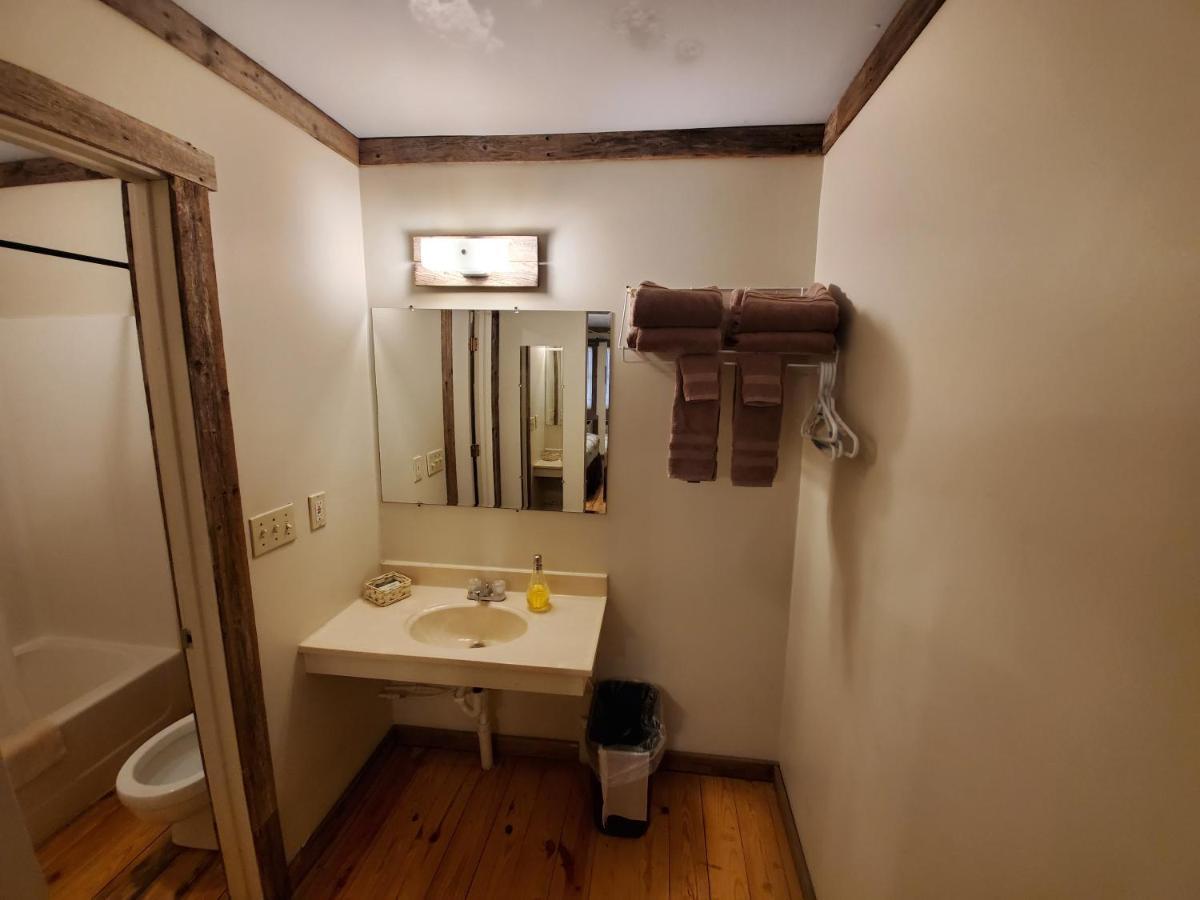 Jamesport Inn Dış mekan fotoğraf