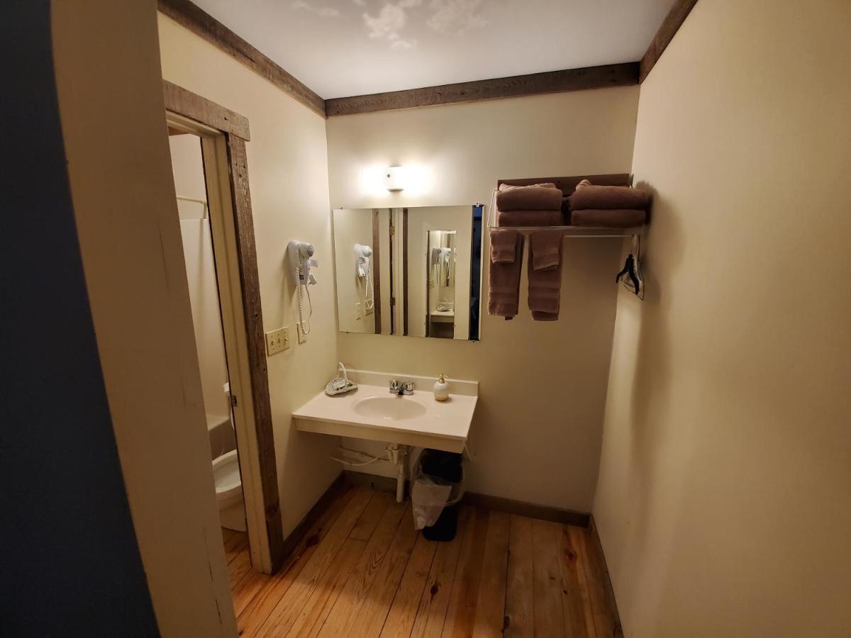 Jamesport Inn Dış mekan fotoğraf